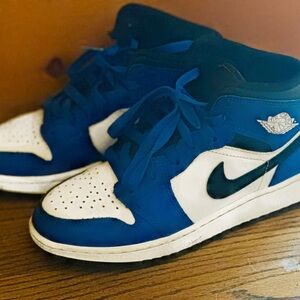 Nike Kids Blue and White High-Top Sneakers